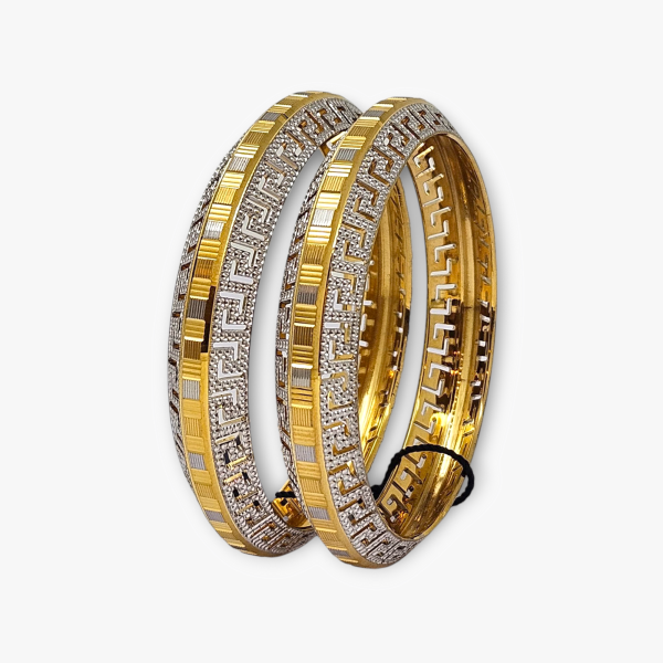 kara Pairs With Rodium Polish