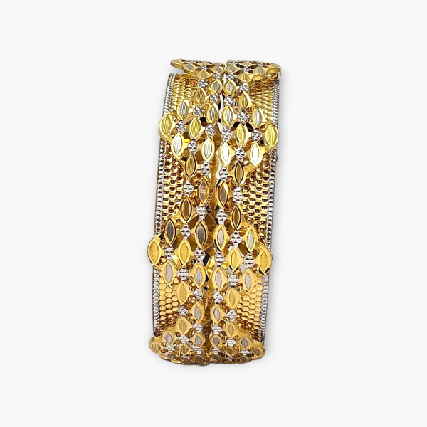 Dotted Triangle Shape Kara Pairs